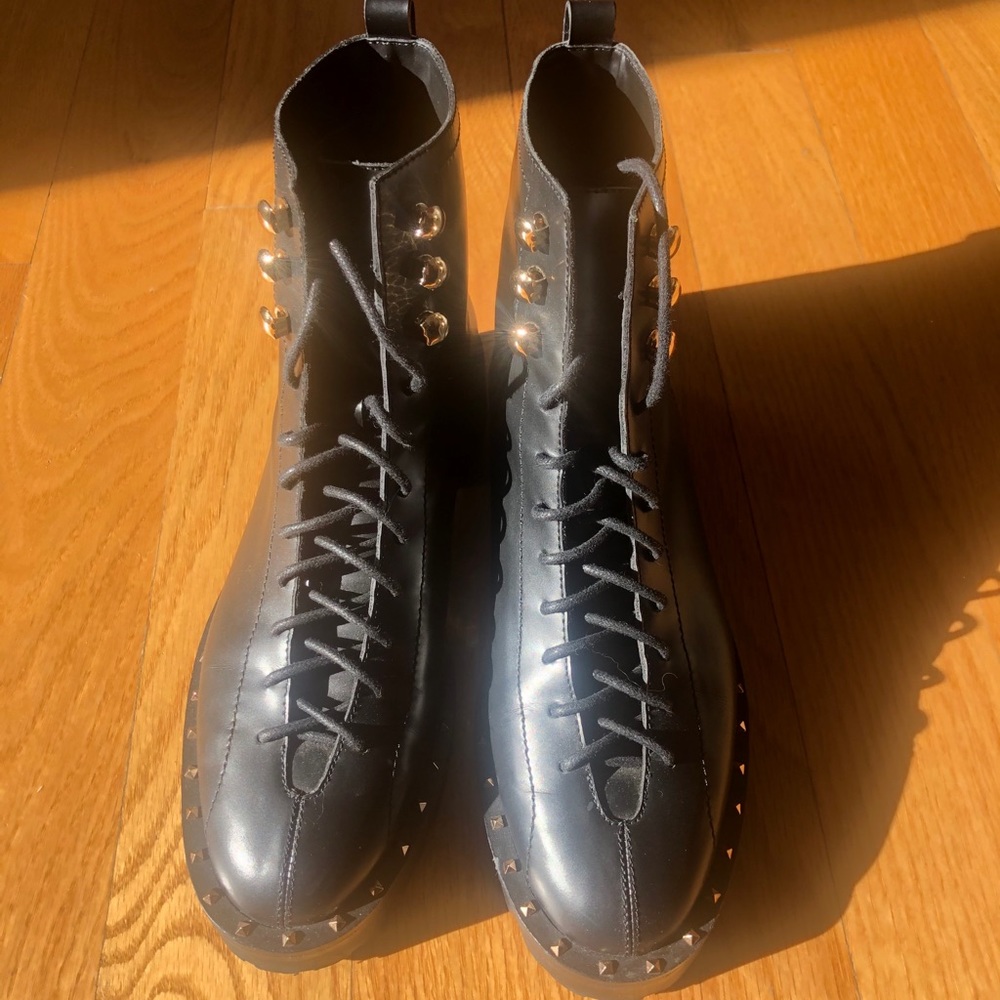 Valentino Garavani black combat boots size 38